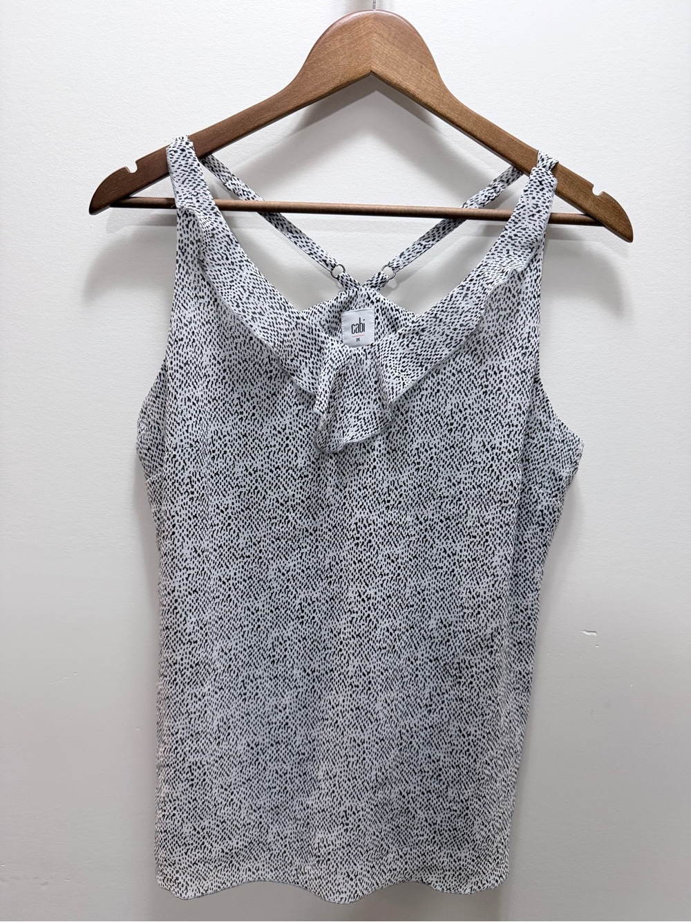 ⭐️ FREE with any bundle purchase of women’s clothing ⭐️ Tank Top Size M